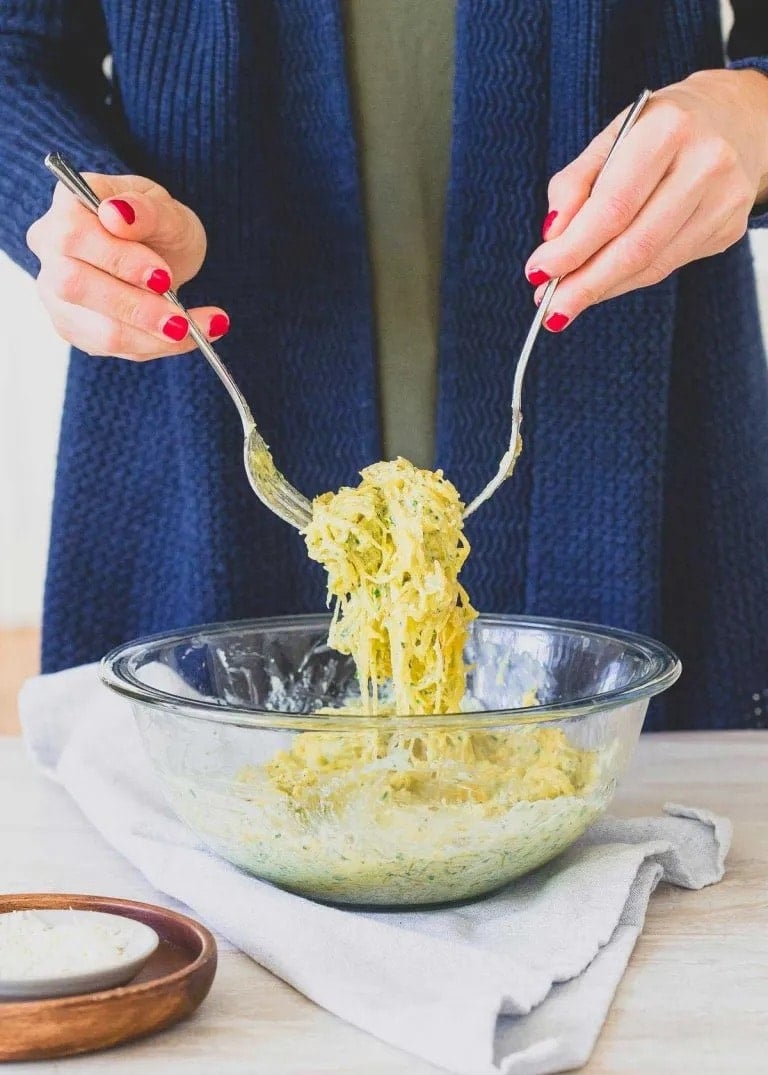 Creamy Pesto Spaghetti Squash