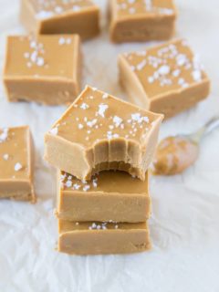 3-Ingredient Low-Carb Peanut Butter Fudge - a super simple fudge recipe with no added sugar for a healthier dessert | TheRoastedRoot.com