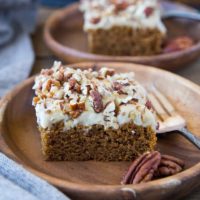 Paleo & Vegan Pumpkin Snack Cake with vegan "cream cheese" frosting - grain-free, dairy-free, egg-free, super moist and delicious! | TheRoastedRoot.net