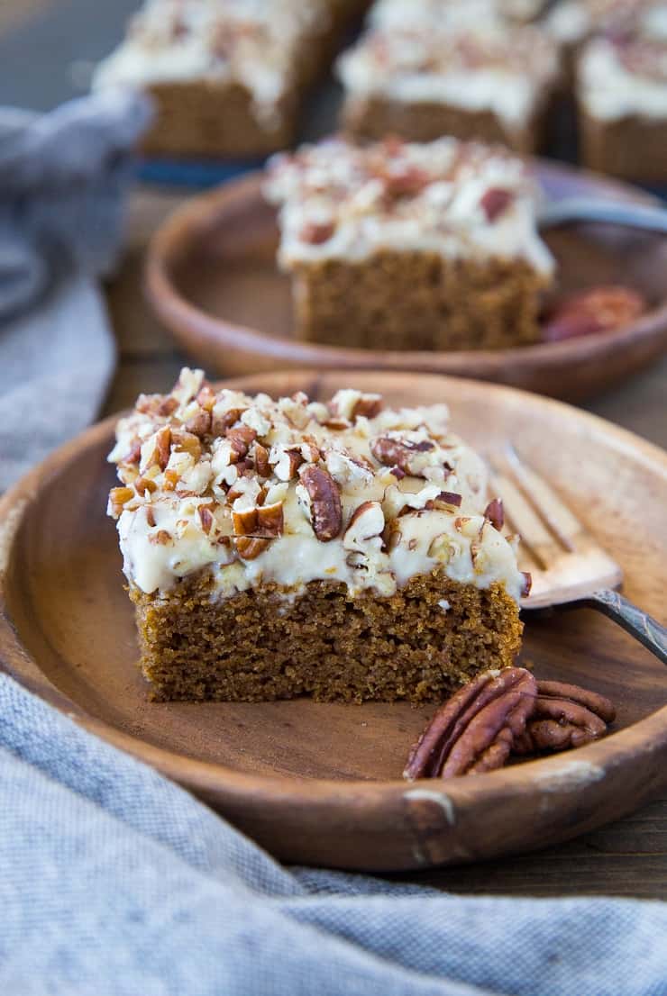 Paleo & Vegan Pumpkin Snack Cake with vegan "cream cheese" frosting - grain-free, dairy-free, egg-free, super moist and delicious! | TheRoastedRoot.net