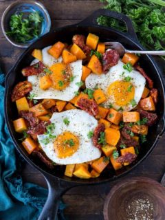 Butternut Squash & Bacon Breakfast Hash - clean, healthy, paleo, whole30, delicious | TheRoastedRoot.net