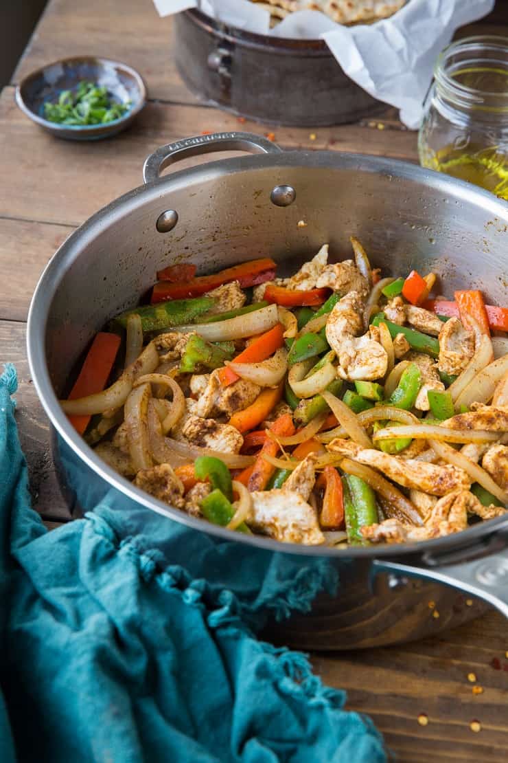 Chicken Fajita Meal Prep Bowls - The Roasted Root