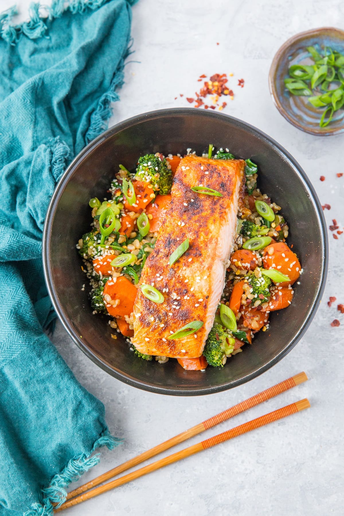 Crispy Paprika Salmon Bowls with Ginger Vegetables and Rice - a well-rounded, clean and filling meal that will nourish your body and soul! | TheRoastedRoot.com #glutenfree