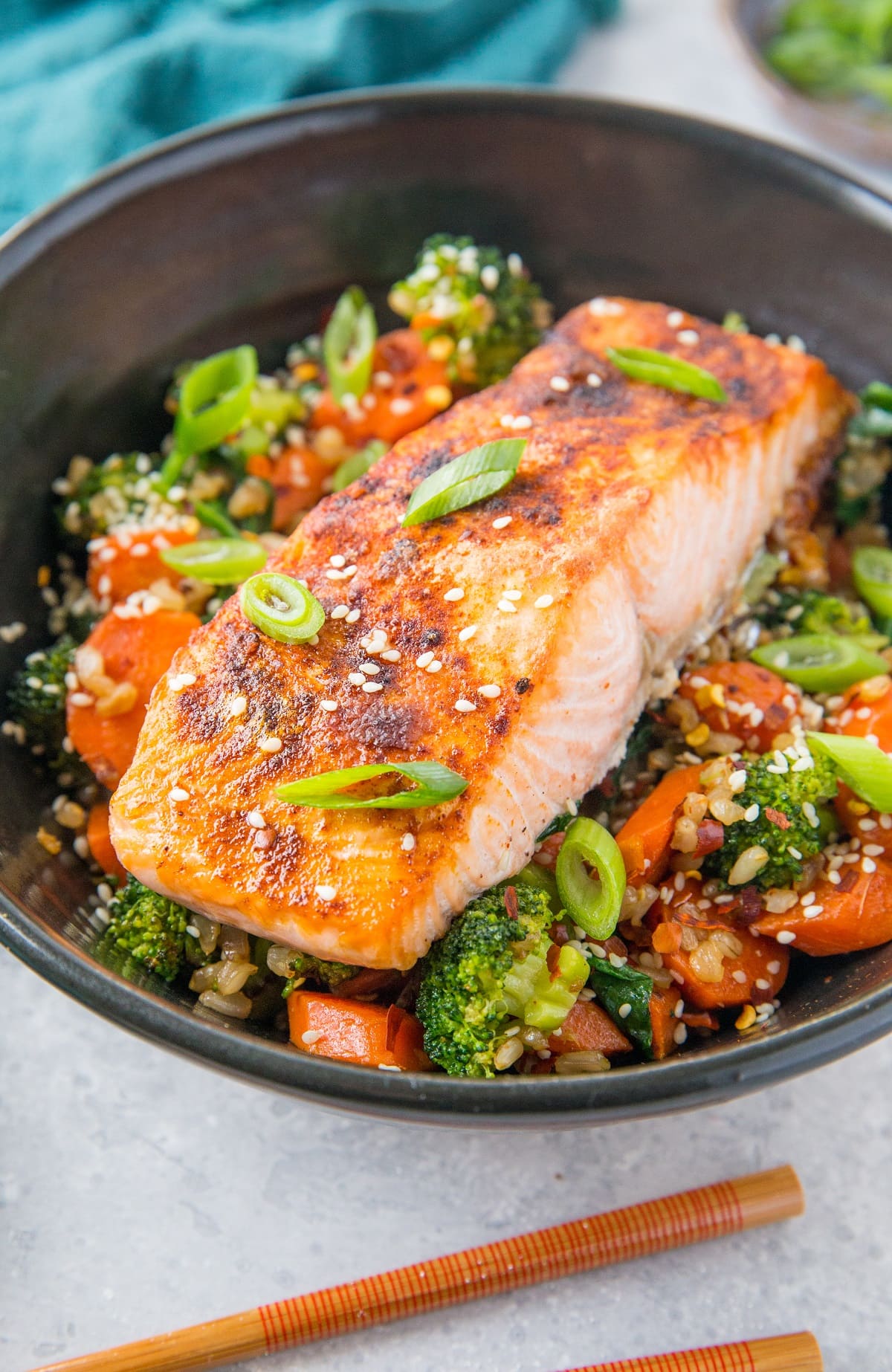 Crispy Paprika Salmon Bowls with Ginger Vegetables and Rice - a well-rounded, clean and filling meal that will nourish your body and soul! | TheRoastedRoot.com #glutenfree