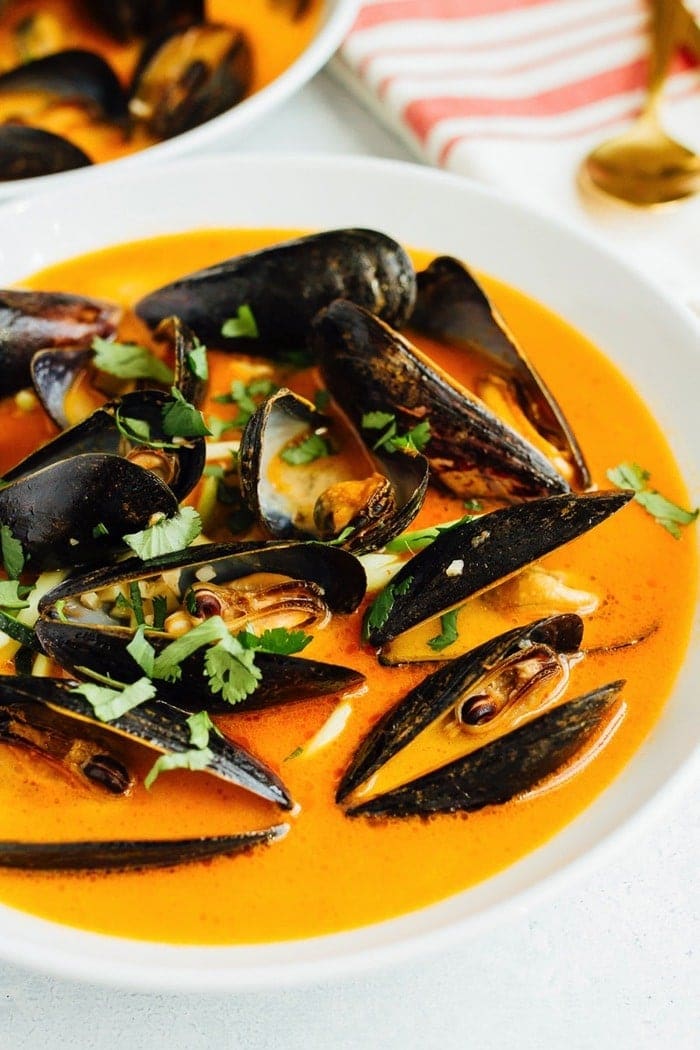 Coconut Curry Mussels