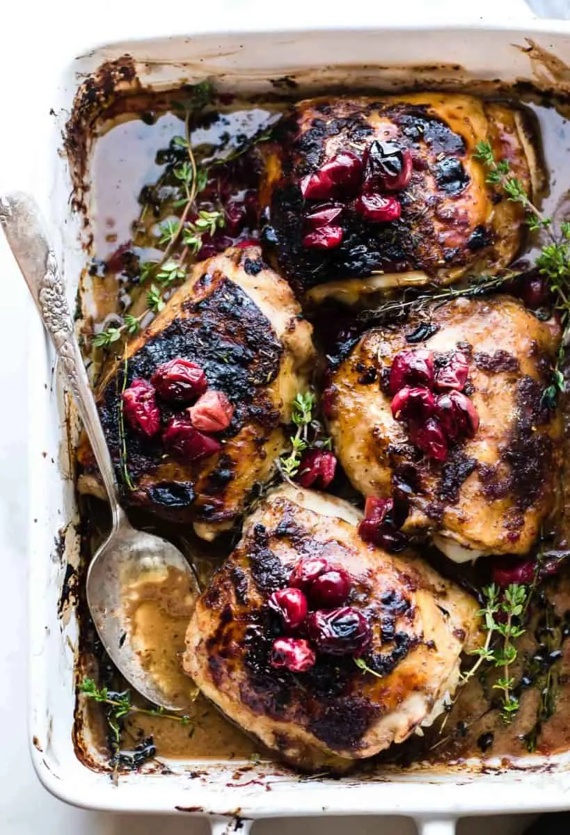 Roasted Cranberry Balsamic Chicken from Cotter Crunch #paleo #healthy