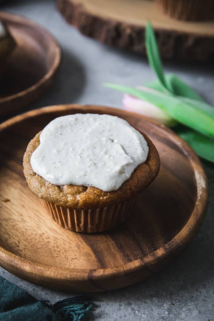 Paleo Banana Muffins with Vegan "Cream Cheese" Frosting - grain-free, refined sugar-free, dairy-free and healthy! | TheRoastedRoot.net