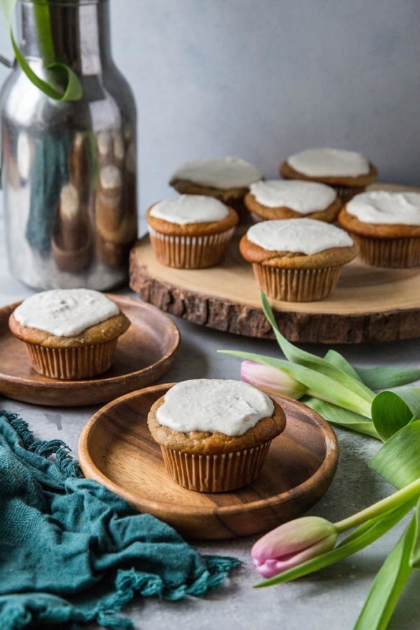 Paleo Banana Muffins with Vegan "Cream Cheese" Frosting - grain-free, refined sugar-free, dairy-free and healthy! | TheRoastedRoot.net