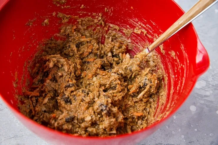 How to make paleo carrot cake cookies