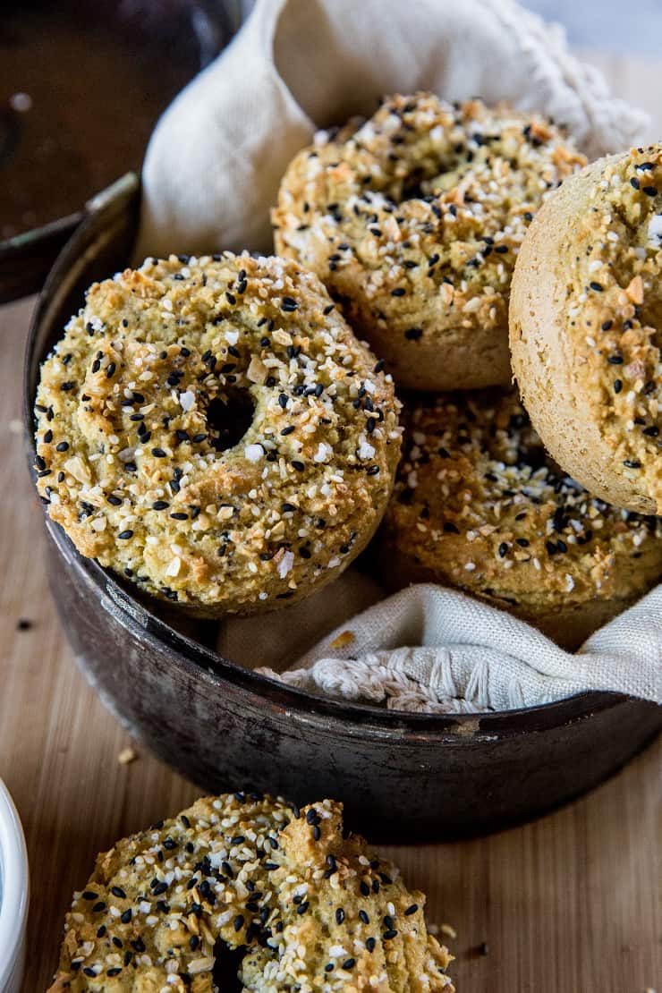 Low-Carb Keto Everything Bagels made with almond flour - an easy grain-free paleo bagel recipe! | TheRoastedRoot.net #glutenfree #breakfast