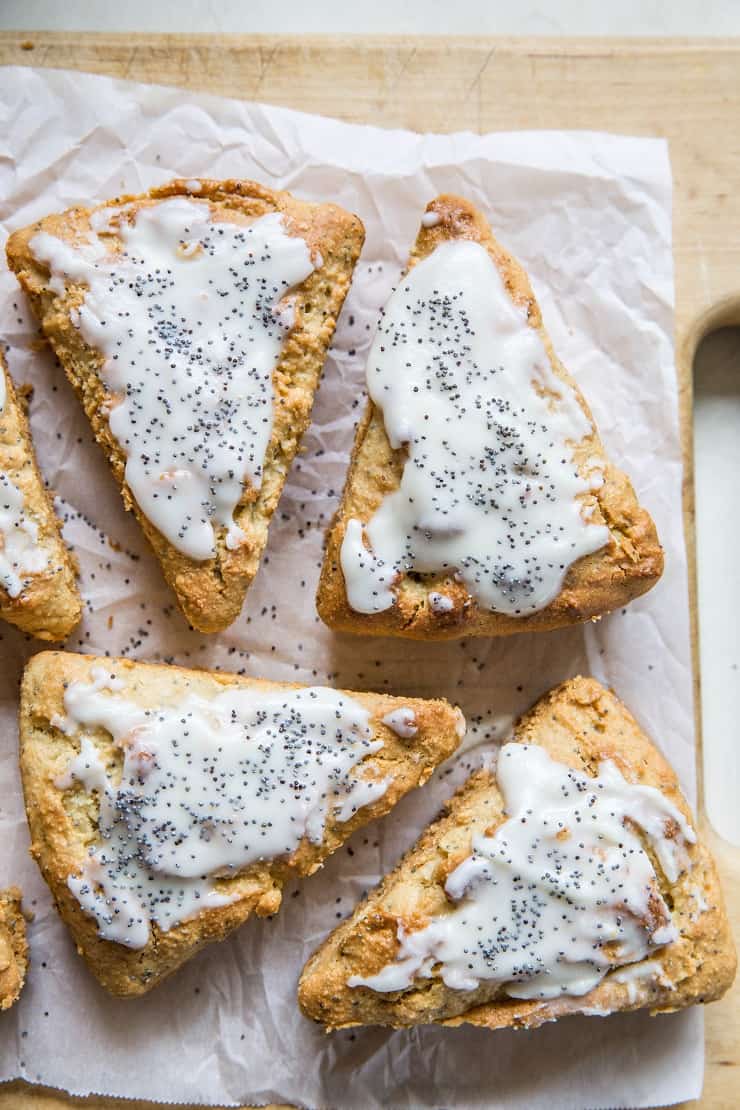 Paleo Vegan Lemon Poppy Seed Scones - grain-free, refined sugar-free, dairy-free vegan scones made with basic pantry ingredients! A perfect healthy recipe to share for brunch | TheRoastedRoot.net