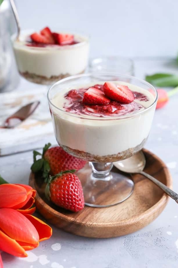 Vegan Strawberry Cheesecake Jars - dairy-free, paleo, healthy dessert recipe perfect for sharing with friends and family | TheRoastedRoot.net