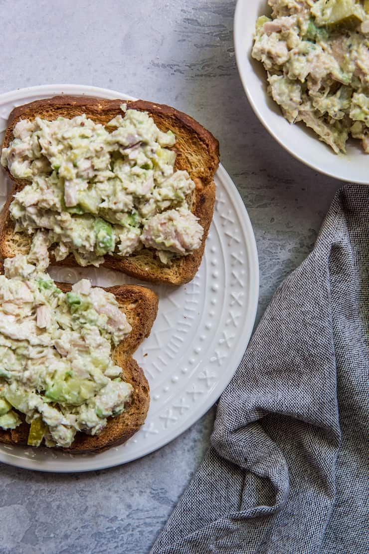 5-Ingredient Avocado Tuna Salad - a healthy, filling lunch recipe that is keto, paleo, and whole30 | TheRoastedRoot.net