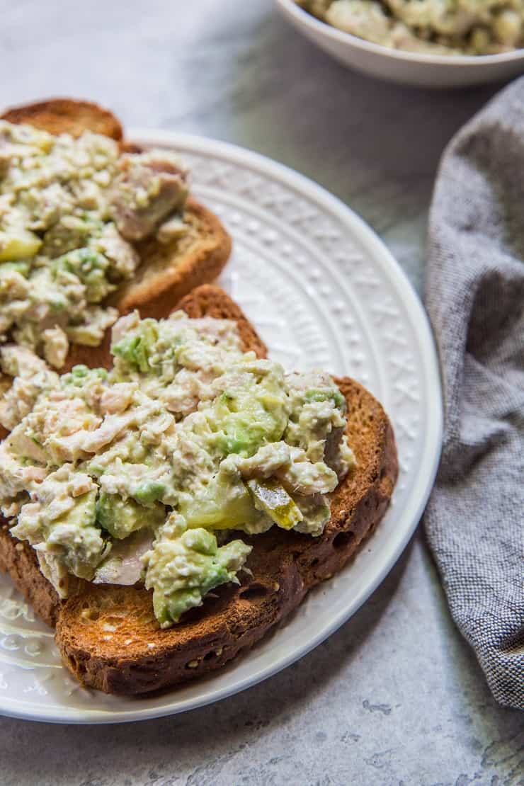 5-Ingredient Avocado Tuna Salad - a healthy, filling lunch recipe that is keto, paleo, and whole30 | TheRoastedRoot.net