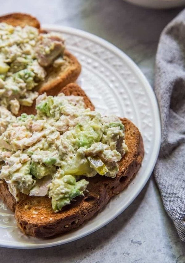 5-Ingredient Avocado Tuna Salad - a healthy, filling lunch recipe that is keto, paleo, and whole30 | TheRoastedRoot.net