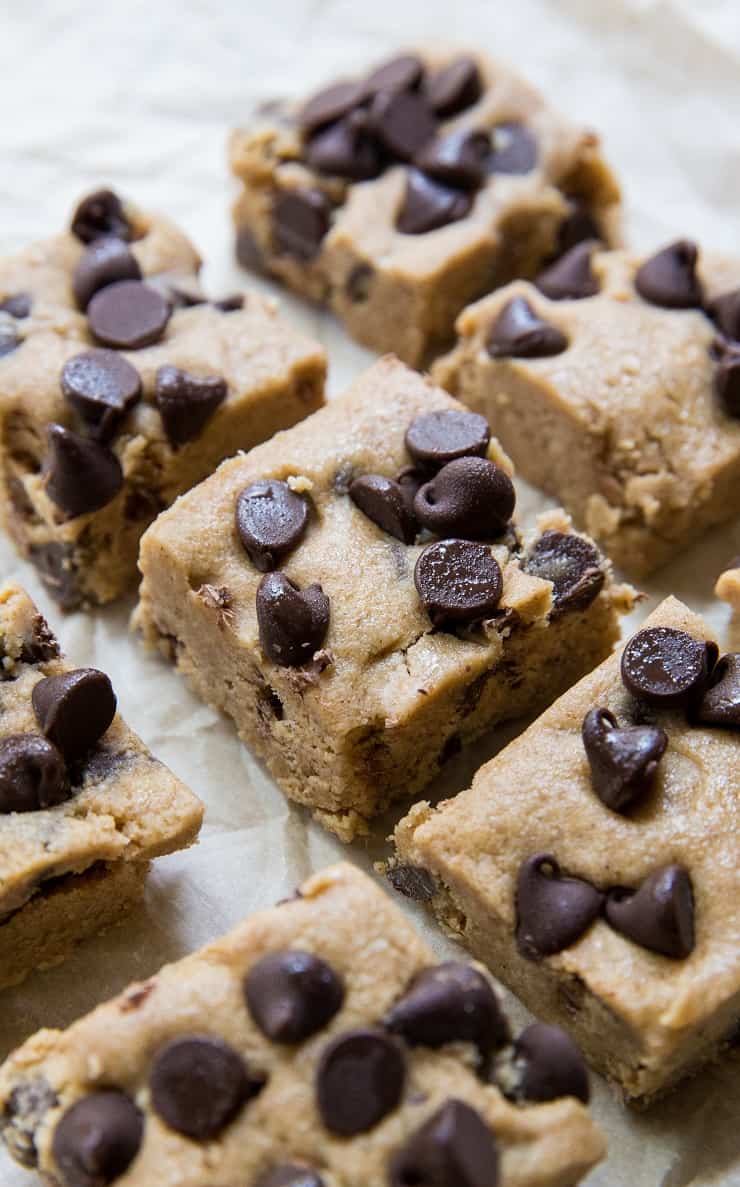 No-Bake Keto Chocolate Chip Cookie Bars - grain-free, sugar-free, paleo-friendly and only 6 ingredients and one bowl required. | TheRoastedRoot.net #lowcarb #dessert #recipe