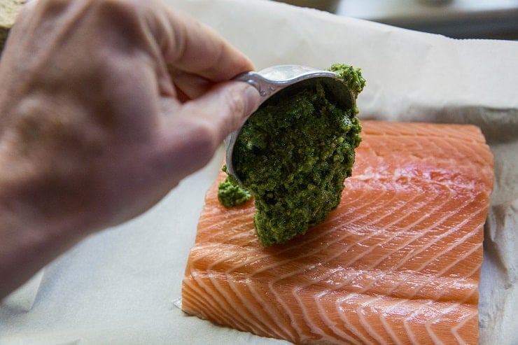 How to Make Pesto Salmon in Parchment Paper