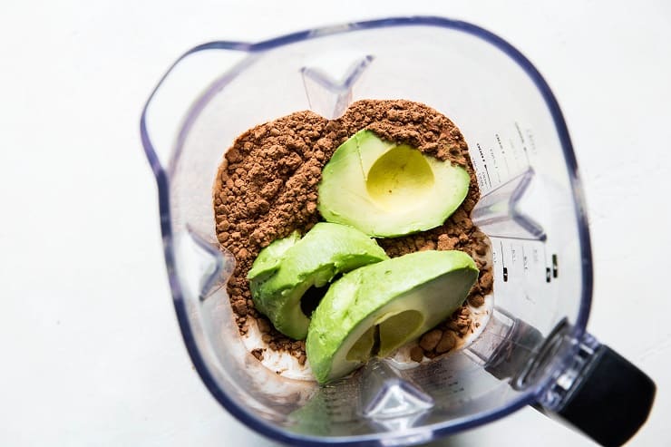 How to Make Keto Chocolate Ice Cream with avocados