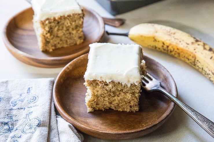 Paleo Banana Cake with cashew "cream cheese" frosting - grain-free, refined sugar-free and healthy enough for breakfast! | TheRoastedRoot.net