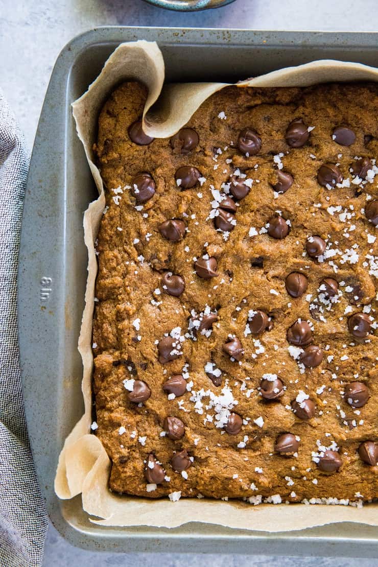 Pumpkin Spice Cookie Bars with coconut sugar - a refined sugar-free dessert recipe | TheRoastedRoot.net