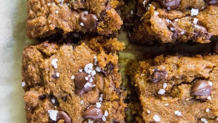 Gluten-Free Pumpkin Spice Chocolate Chip Cookie Bars made with coconut sugar for a refined sugar-free dessert | TheRoastedRoot.net