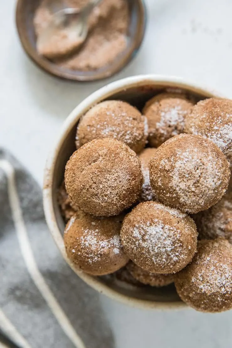 Keto Donut Holes made with almond flour - a low-carb donut recipe | TheRoastedRoot.net #glutenfree #dairyfree