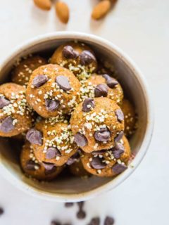 Pumpkin Spice Protein Balls - grain-free, refined sugar-free energy bites made with pumpkin, almonds, pumpkin seeds and dates | TheRoastedRoot.net