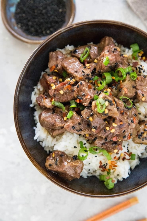 Pressure Cooker Paleo Korean Beef Bulgogi - an easy Korean beef recipe made soy-free and refined sugar-free | TheRoastedRoot.net