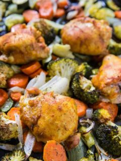 Turmeric Chicken Sheet Pan Dinner - an easy low-carb dinner recipe ready in less than an hour
