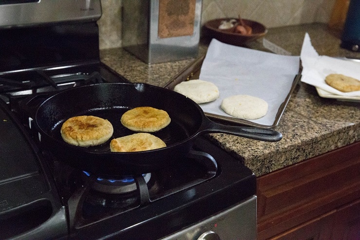 How to make crispy gluten-free cheese flatbread in a skillet