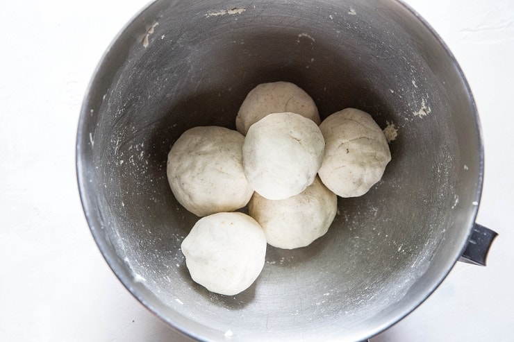 Gluten-free flatbread dough