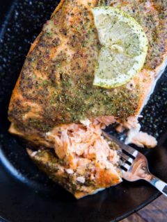 Mustard Baked salmon with lemon - only 4 ingredients and 30 minutes needed to make this recipe