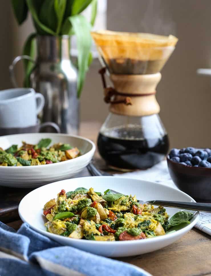 Pesto Spinach Sun-Dried Tomato Breakfast Scramble - a nutritious vegetarian breakfast recipe - paleo, gluten-free, healthy