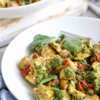 Pesto Spinach Sun-Dried Tomato Breakfast Scramble - a nutritious vegetarian breakfast recipe