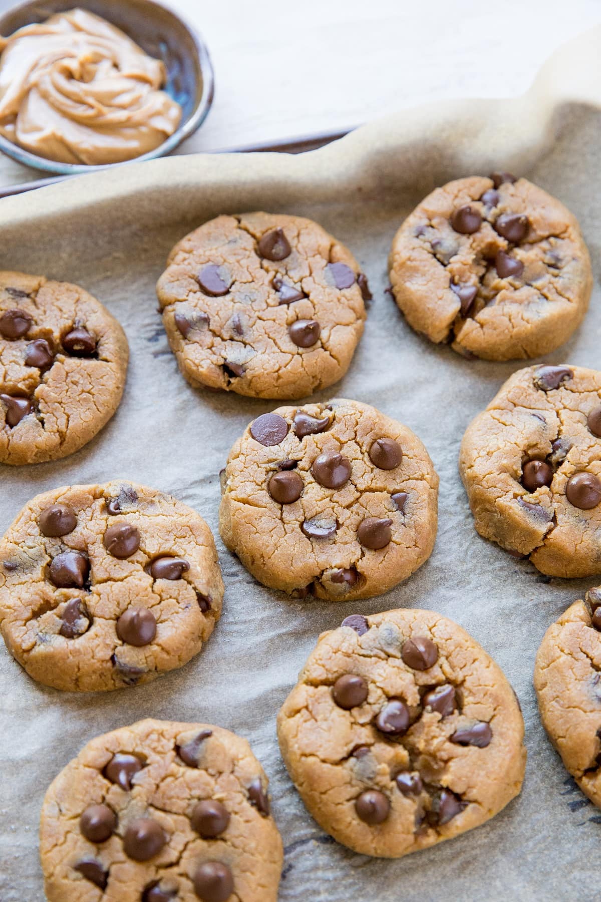 6-Ingredient Flourless Peanut Butter Chickpea Cookies - vegan, gluten-free, dairy-free, no eggs