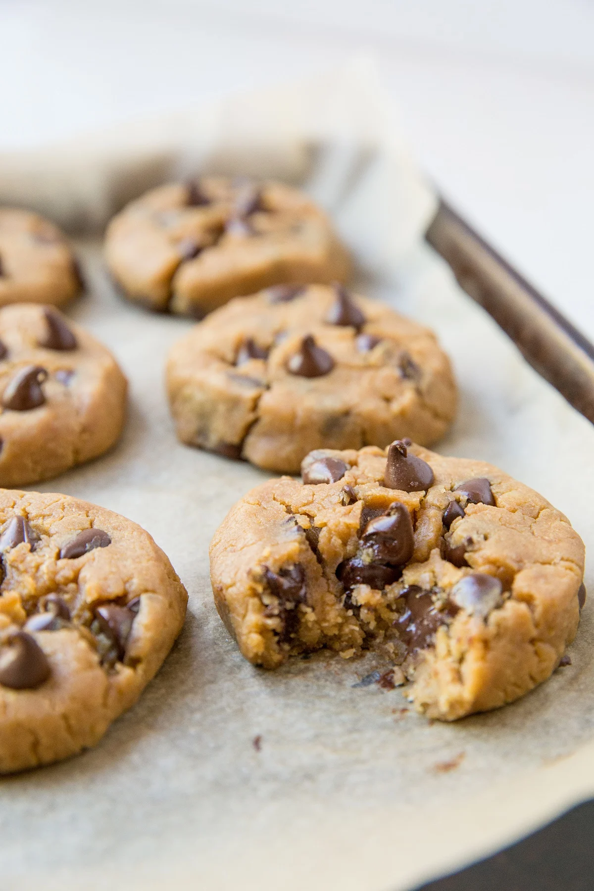 6-Ingredient Flourless Peanut Butter Chickpea Cookies - vegan, gluten-free, dairy-free, no eggs