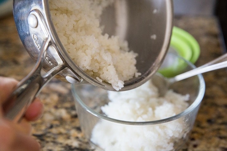 How to Make Rice Bun Burgers using sticky rice