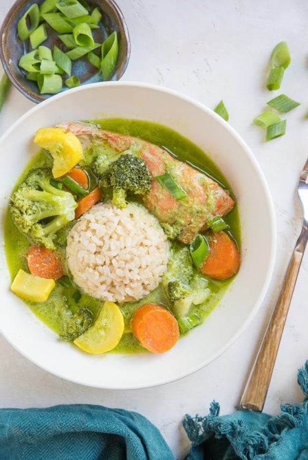 AIP Green Curry with Salmon and Vegetables - a nightshade-free, Low-FODMAP green curry recipe