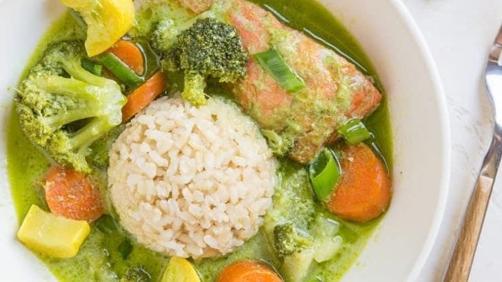 AIP Green Curry with Salmon and Vegetables - a nightshade-free, Low-FODMAP green curry recipe