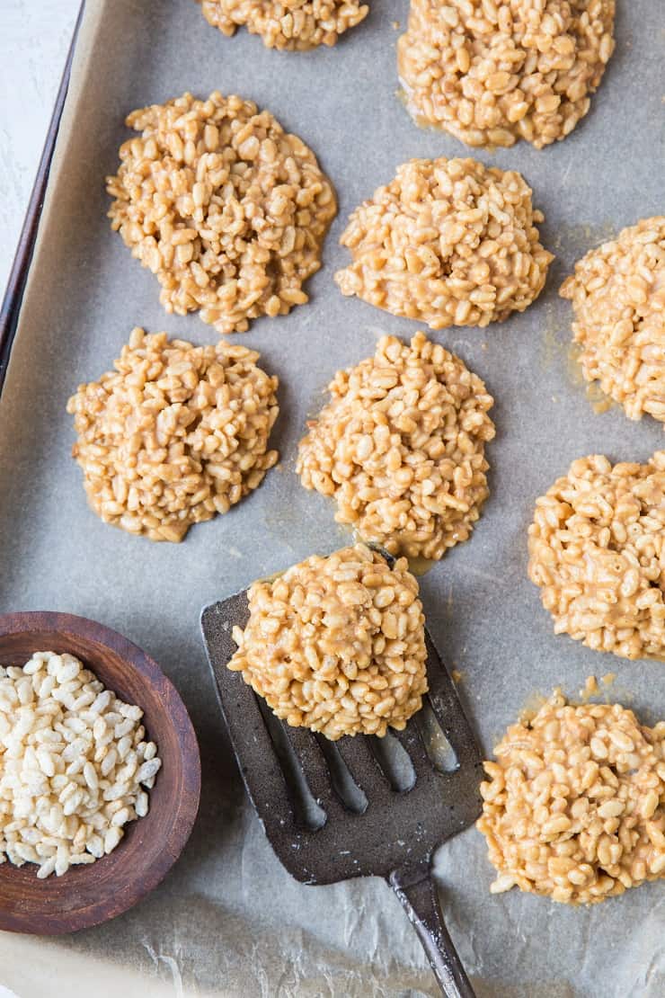 Crunchy 4-Ingredient No-Bake Peanut Butter Cookies - refined sugar-free, dairy-free and healthy!
