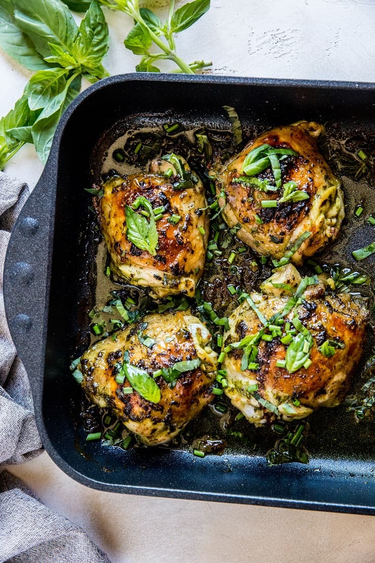 Crispy Baked Chicken in basil marinade - paleo, low-carb, delicious