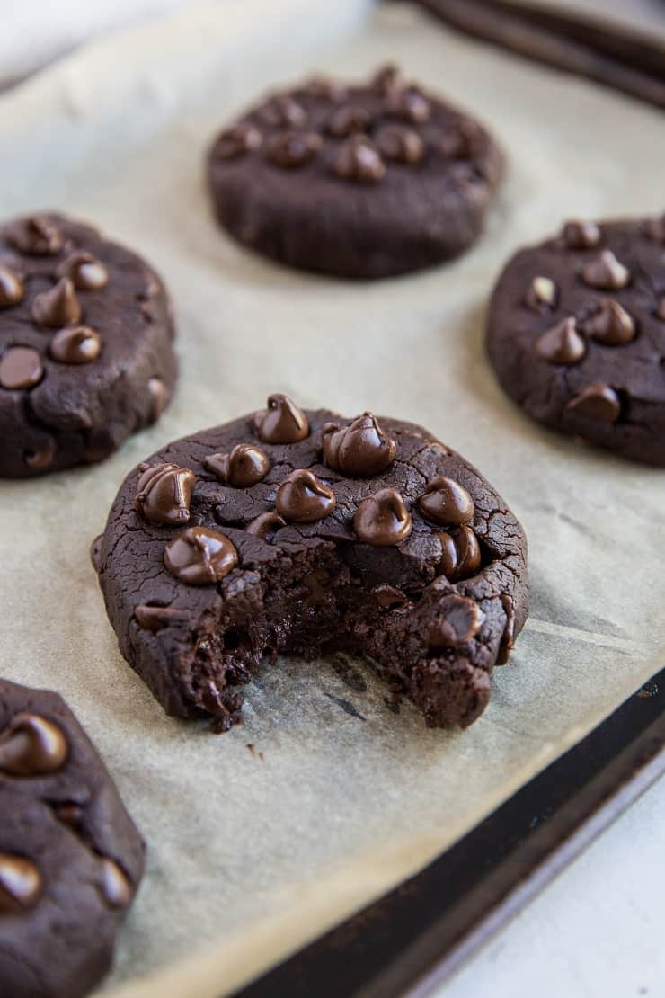 Vegan Double Chocolate Black Bean Cookies made with 6 whole food ingredients. Dairy-free, refined sugar-free, grain-free, egg-free and healthy!