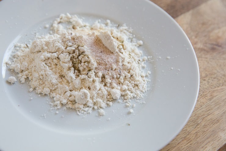 flour ingredients for breading chicken