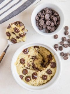 Keto Mug Cake - grain-free, sugar-free single-serve cake in a mug! A quick and easy guilt-free dessert recipe