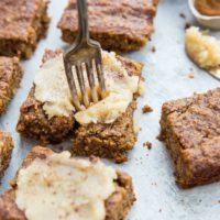 Healthy Paleo Pumpkin Cake - naturally sweetened, dairy-free, grain-free, made with almond flour and sweetened with banana and coconut sugar