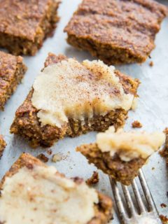 Healthy Pumpkin Cake made grain-free, refined sugar-free, dairy-free and paleo. With a dairy-free maple glaze for optimal deliciousness!