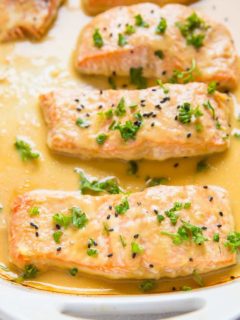 Pineapple Ginger Baked Salmon - an easy, flavorful delicious healthy baked salmon recipe. Low-carb, paleo, whole30, healthy