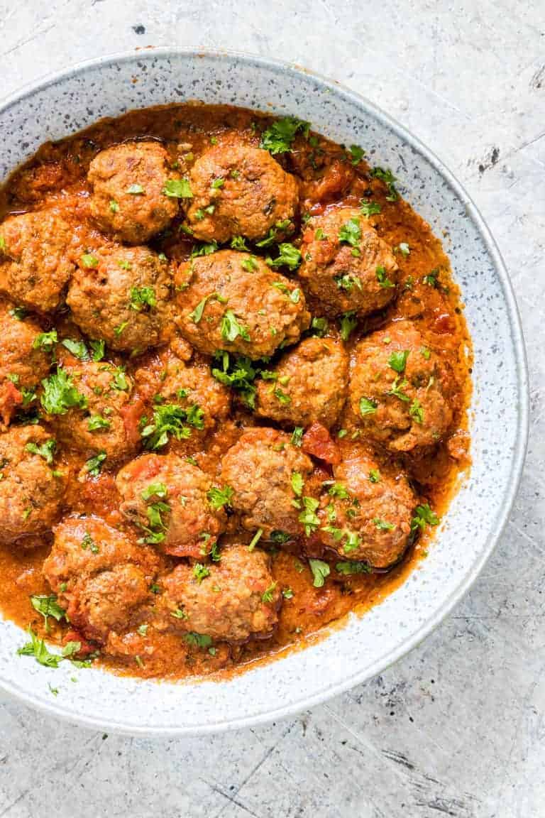 Instant Pot Meatballs from Recipes from a Pantry - These Instant Pot Meatballs are juicy, effortless and made from pantry staple ingredients and require only a few mins cooking in the Instant Pot. 