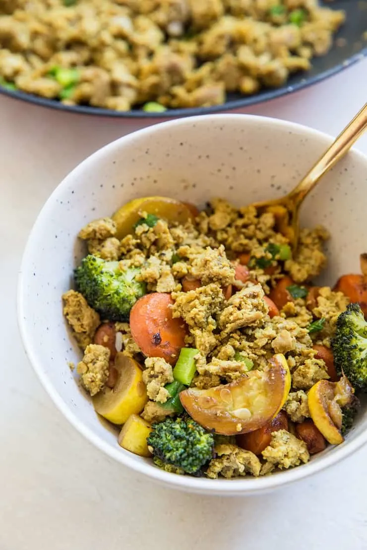 Turmeric Ginger Ground Turkey Bowls - whole30, paleo, AIP, keto, low-carb, low-fodmap, healthy and delicious!