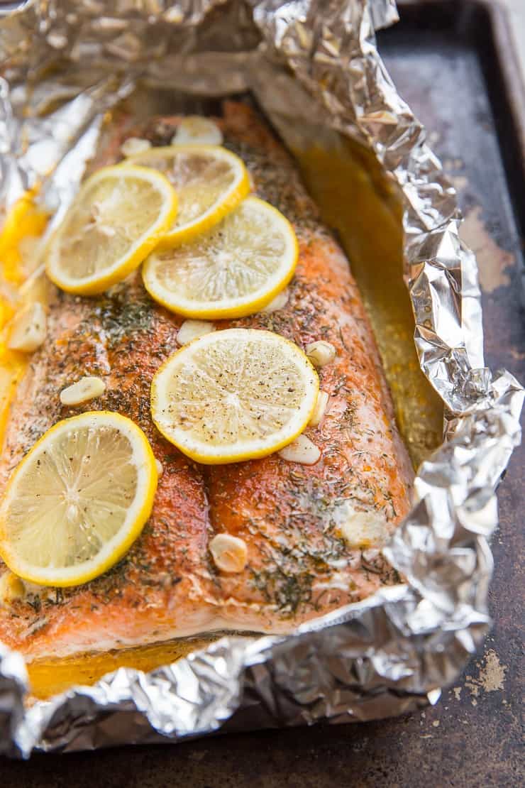 Salmon Baked in Foil with garlic and lemon - an easy healthy dinner recipe that is low-carb, paleo, and whole30